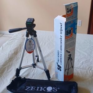 Zeikos 50" pro series camera_camcorder tripod. Carry case. New in box #205